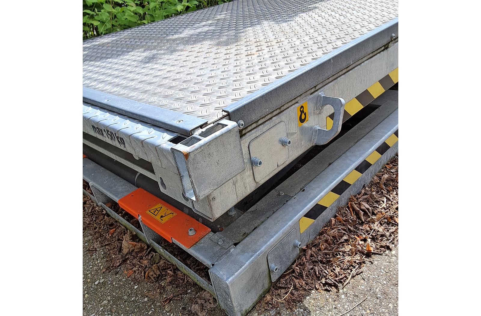 MAB 2001